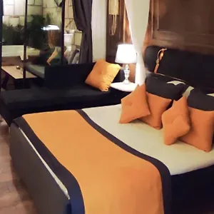 Tnr & Hotel Kuşadası